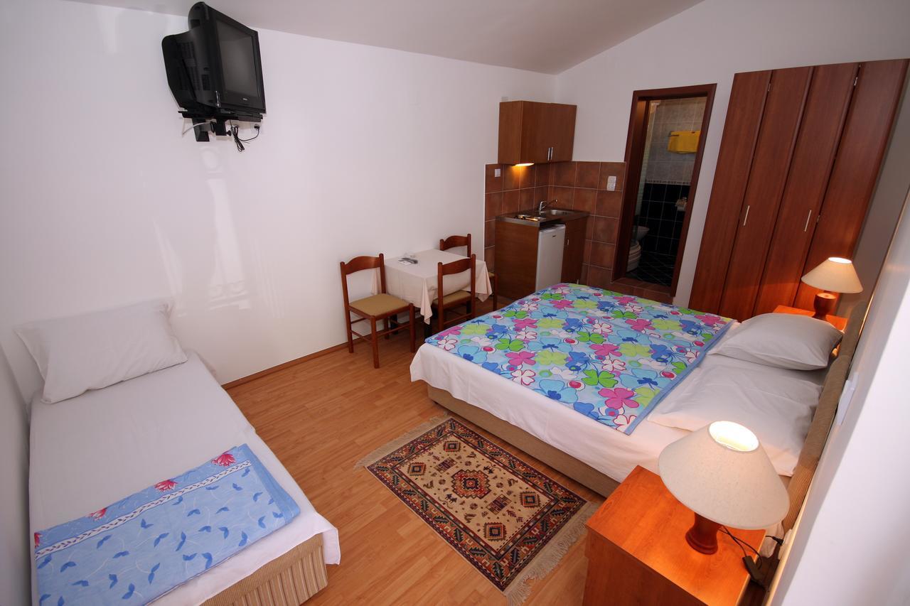 Apartments Raicevic Будва Экстерьер фото
